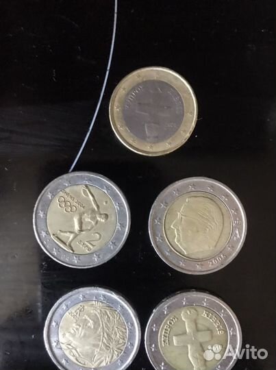 Банкноты банка Эстонии,Бразилии, Сербии