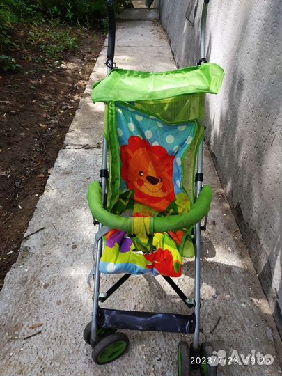 Коляска прогулочная