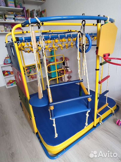 Детский спортивный комплекс