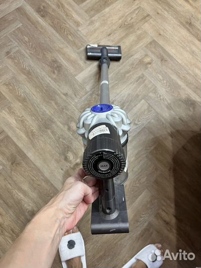 Пылесос dyson dc62