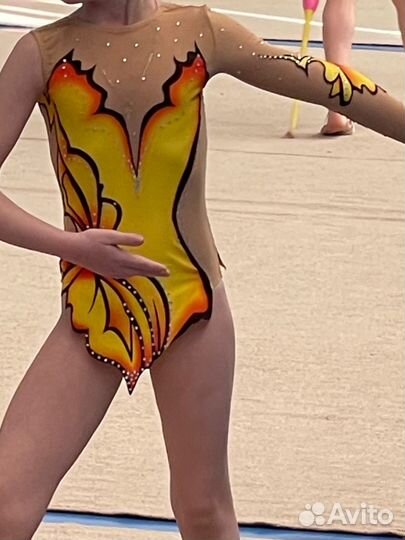 Купальник для художественной гимнастики