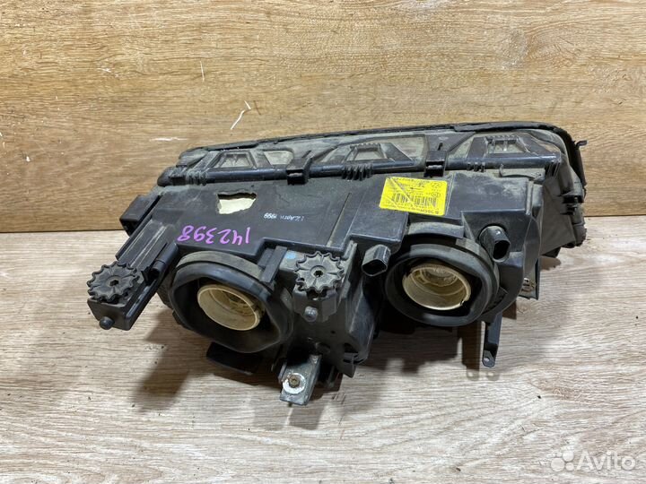 Фара передняя левая BMW E46 седан, дорест 142398