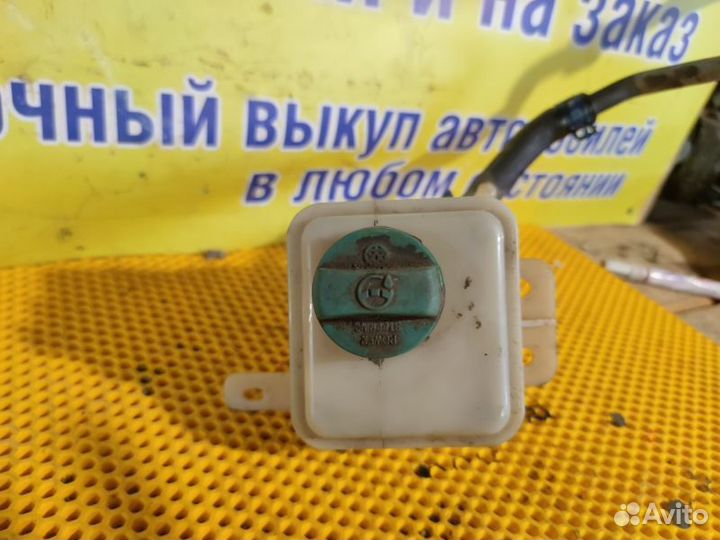 Бачок гур Chery Fora 1.6