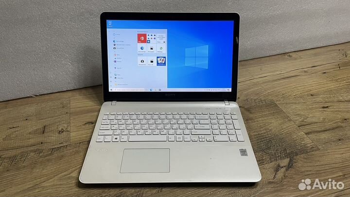 Sony Vaio 15,6/4/intel/nvidia/500