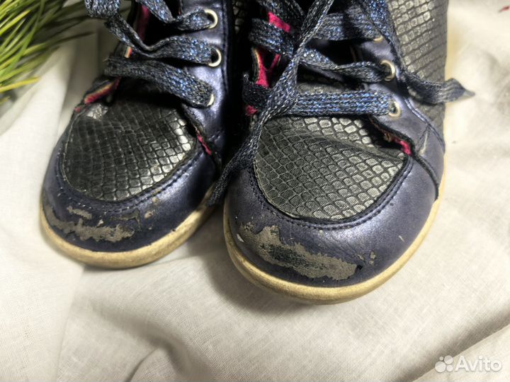 Ботинки для дачи 27 и 29 размер