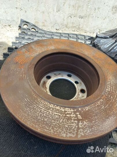 Тормозные диски передние оригинал bmw e60