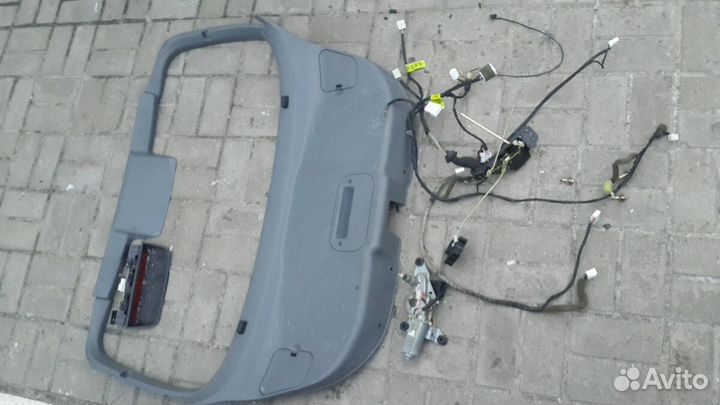 Chevrolet Lacetti обшивка крышки багажника