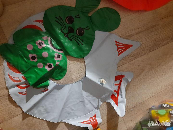 Надувная игрушка