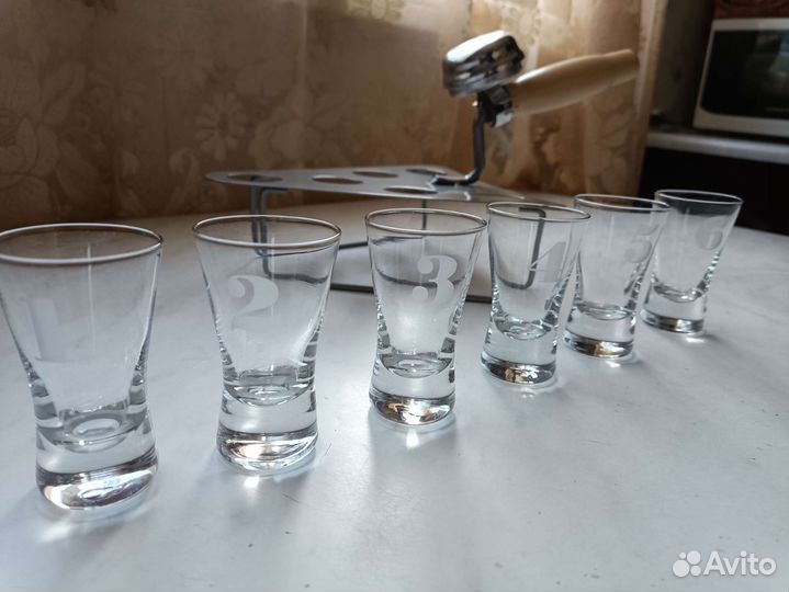 Подставка под рюмки