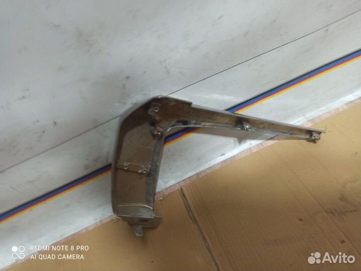 Хром бампер передний правый Mitsubishi Outlander 3