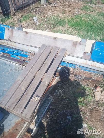 Продам штору к полуприцепу Grane Fruehauf