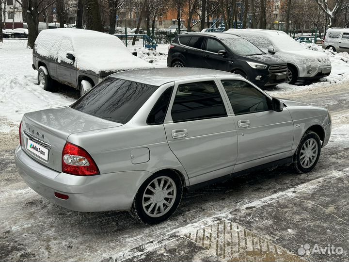 LADA Priora 1.6 МТ, 2011, 140 000 км