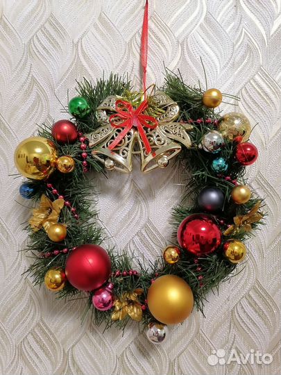 Новогодний венок ручной работы