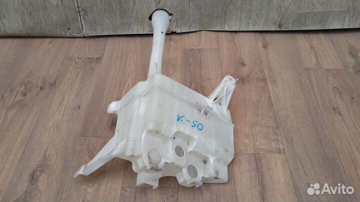 Бачок омывателя toyota Camry 50 55 2012