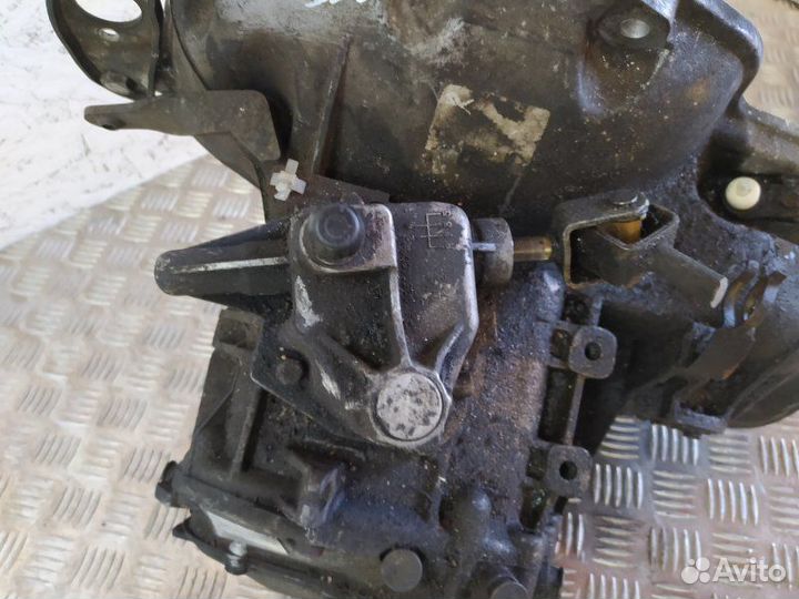 Б/У Б/У кпп механическая (МКПП) 5-ступенчатая Из