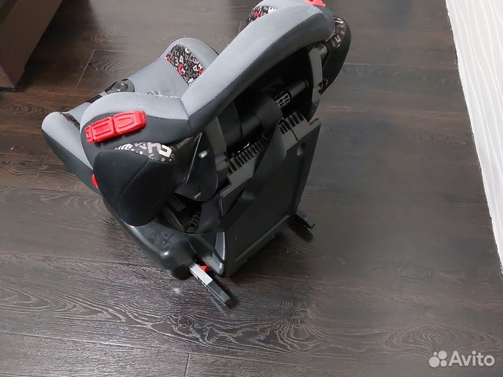 Детское автокресло бу от 9 до 18 кг