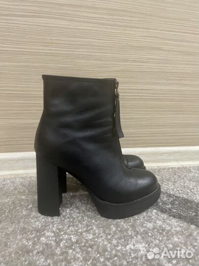 Зимние ботильоны 38