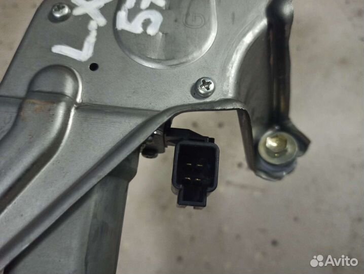 Моторчик заднего дворника Lexus LX570