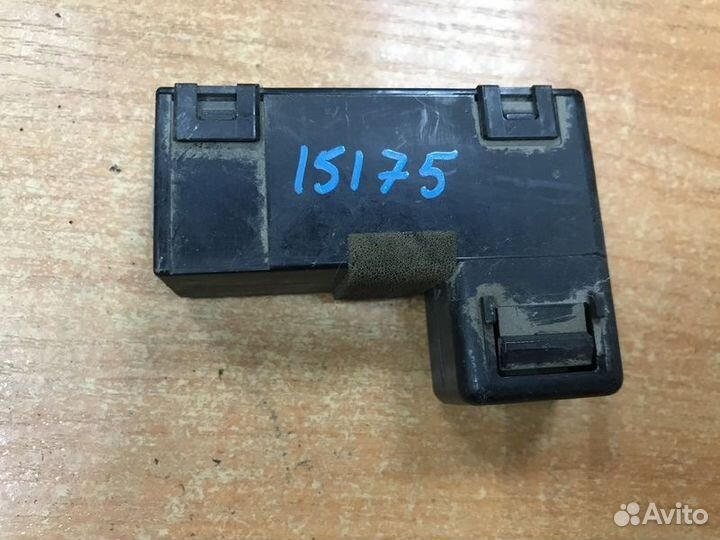 Блок электронный Nissan Cefiro A33 с1998-2007г Цеф