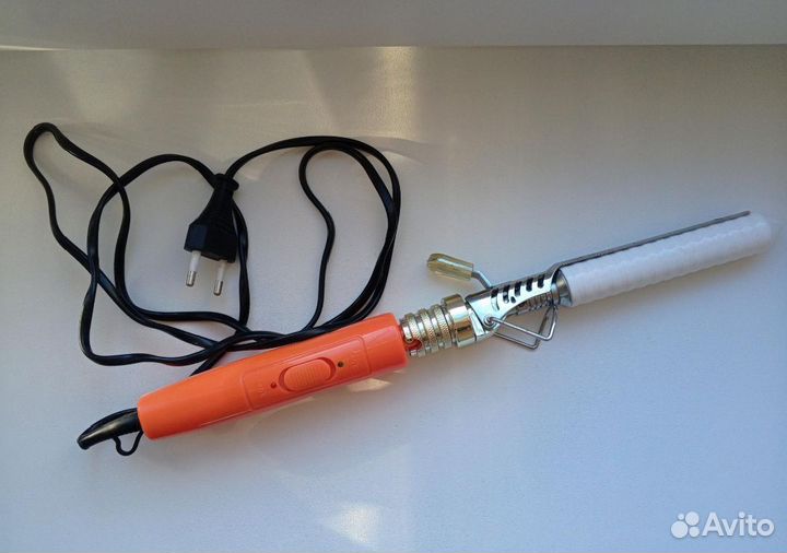 Плойка щипцы для волос и игра детская