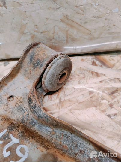 Рычаг передний левый Chevrolet Lacetti