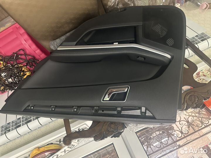 Обшивки дверей Mercedes w212