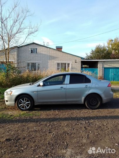 Mitsubishi Lancer 1.5 МТ, 2007, 300 000 км