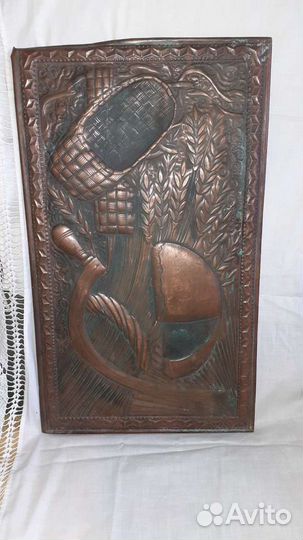 Чеканка редкий сюжет