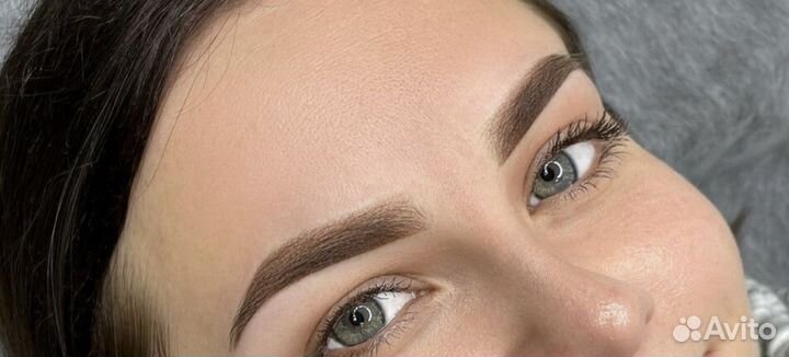 Перманентный макияж бровей