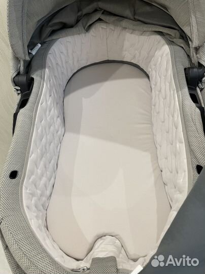 Коляска для новорожденных Stokke