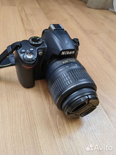 Зеркальный фотоаппарат Nikon d3000