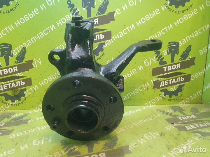 Ступица цапфа кулак передняя левая Volkswagen
