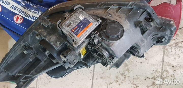 Правая фара ксенон на KIA cerato 3