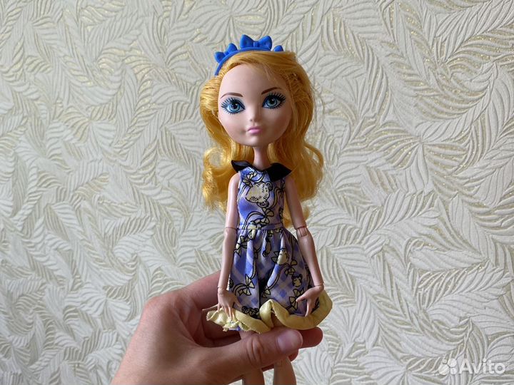 Кукла Блонди Локс Ever After High
