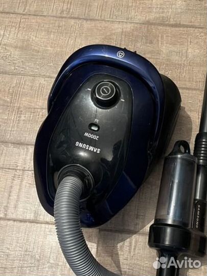 Пылесос с пылесборником Samsung SC20M255AWB