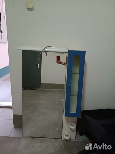 Зеркало-шкаф в ванную