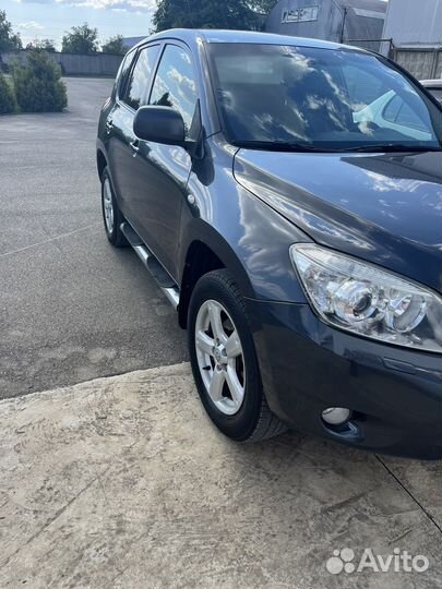 Toyota RAV4 2.0 AT, 2007, 245 000 км