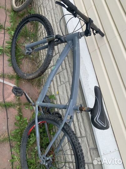 Велосипед BMW