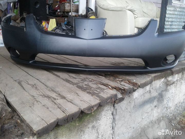 Продам новый передний бампер Mitsubishi Galant