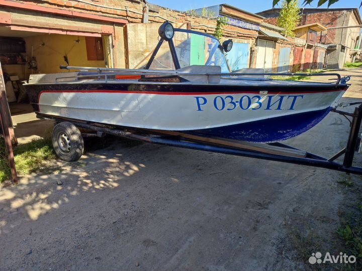 Катер водомёт