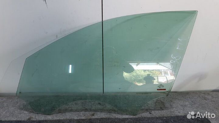 Стекло двери переднее левое Audi A4 8K2 2010