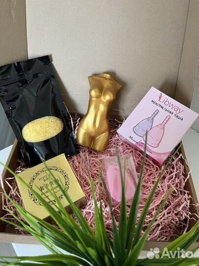 Подарочный бокс