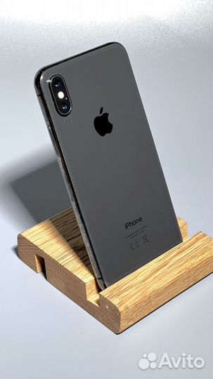 iPhone X, 64 ГБ