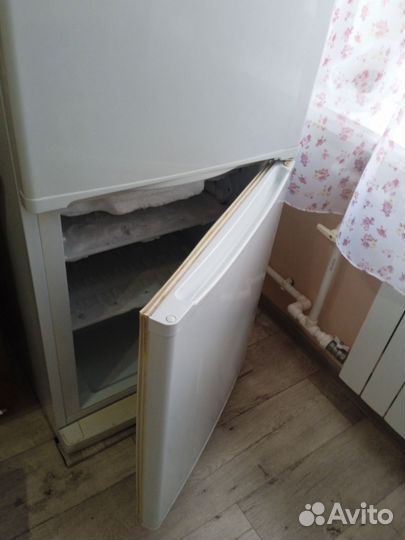 Холодильник indesit no frost бу