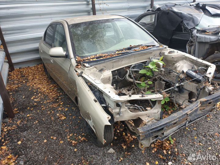 Hyundai Elantra XD запчасти