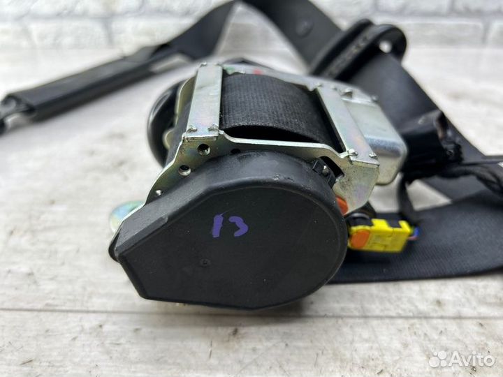 Ремень безопасности передний правый Ford Transit 8