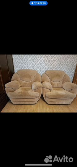 Диван и 2 кресла бу