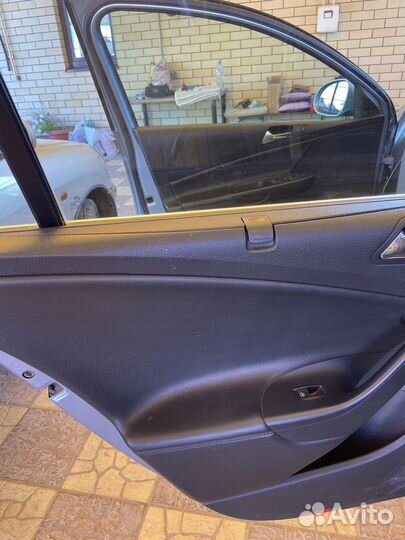 Volkswagen Passat, 2007