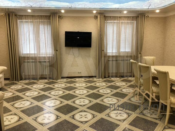 Коттедж 121 м² на участке 10 сот.