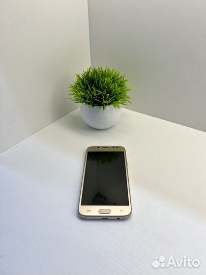 Samsung Galaxy J5 (2017), 2/16 ГБ